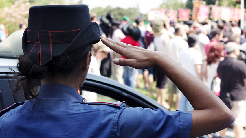Carabinieri: per iscriversi al concorso pubblico per l’assunzione di 4918 allievi agenti è necessaria la PEC